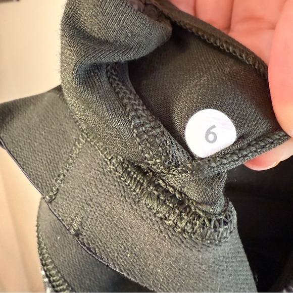 LULULEMON Wrap It Up Tank Jazzy White Gator Green 6 - Picture 10 of 10